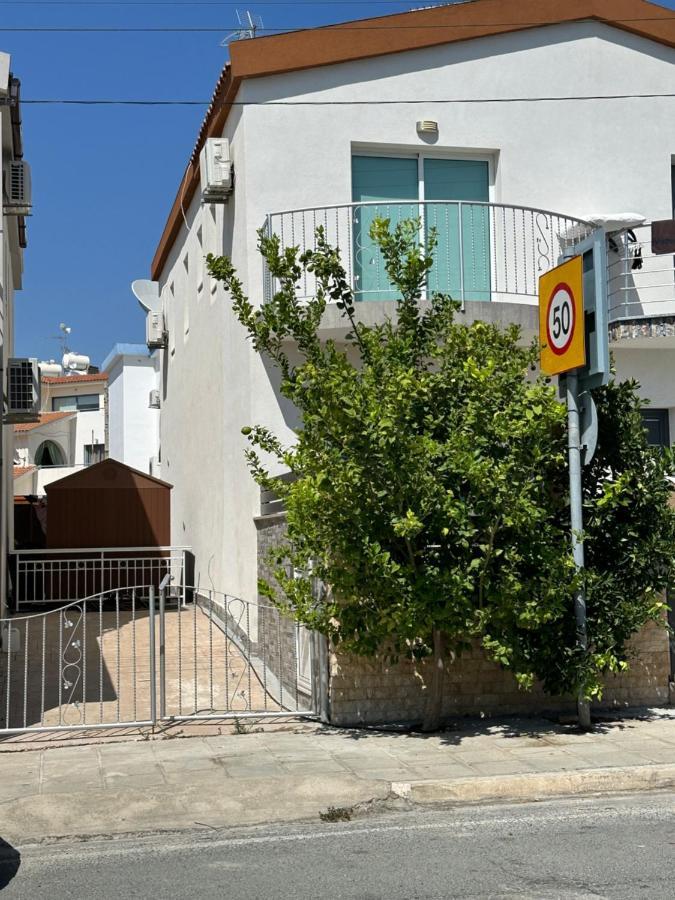 Nanas Vacation House Paphos Ngoại thất bức ảnh